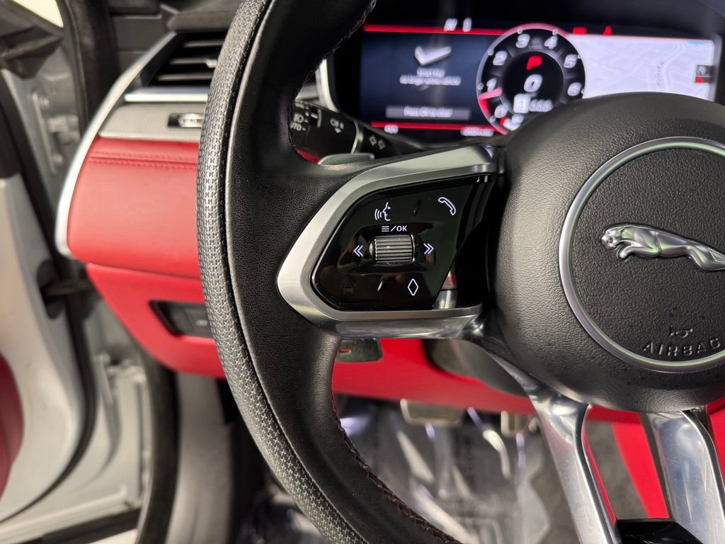 Used 2023 Jaguar F-PACE SVR AWD/4WD image 19