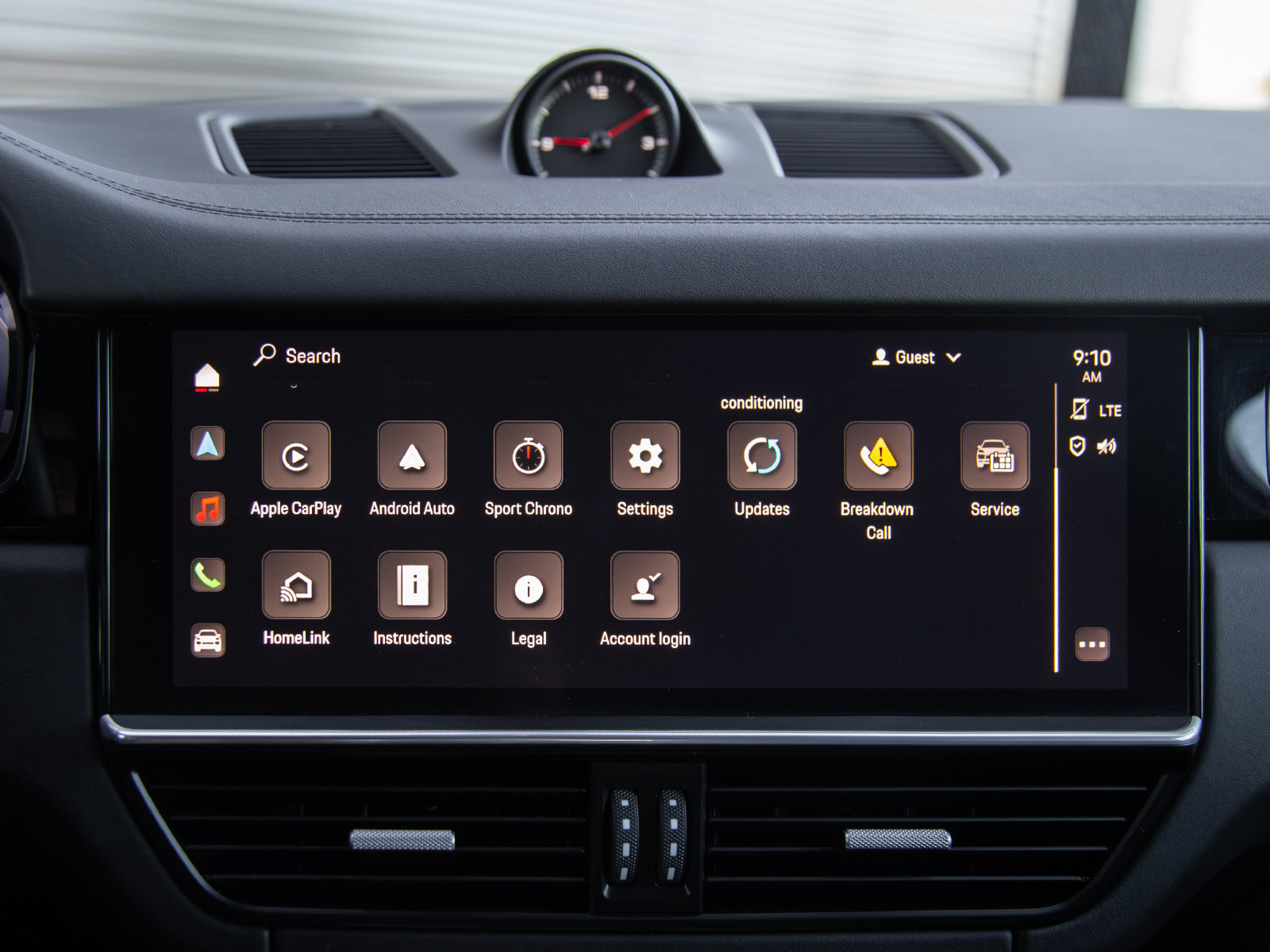 Certified 2023 Porsche Cayenne S AWD/4WD image 18