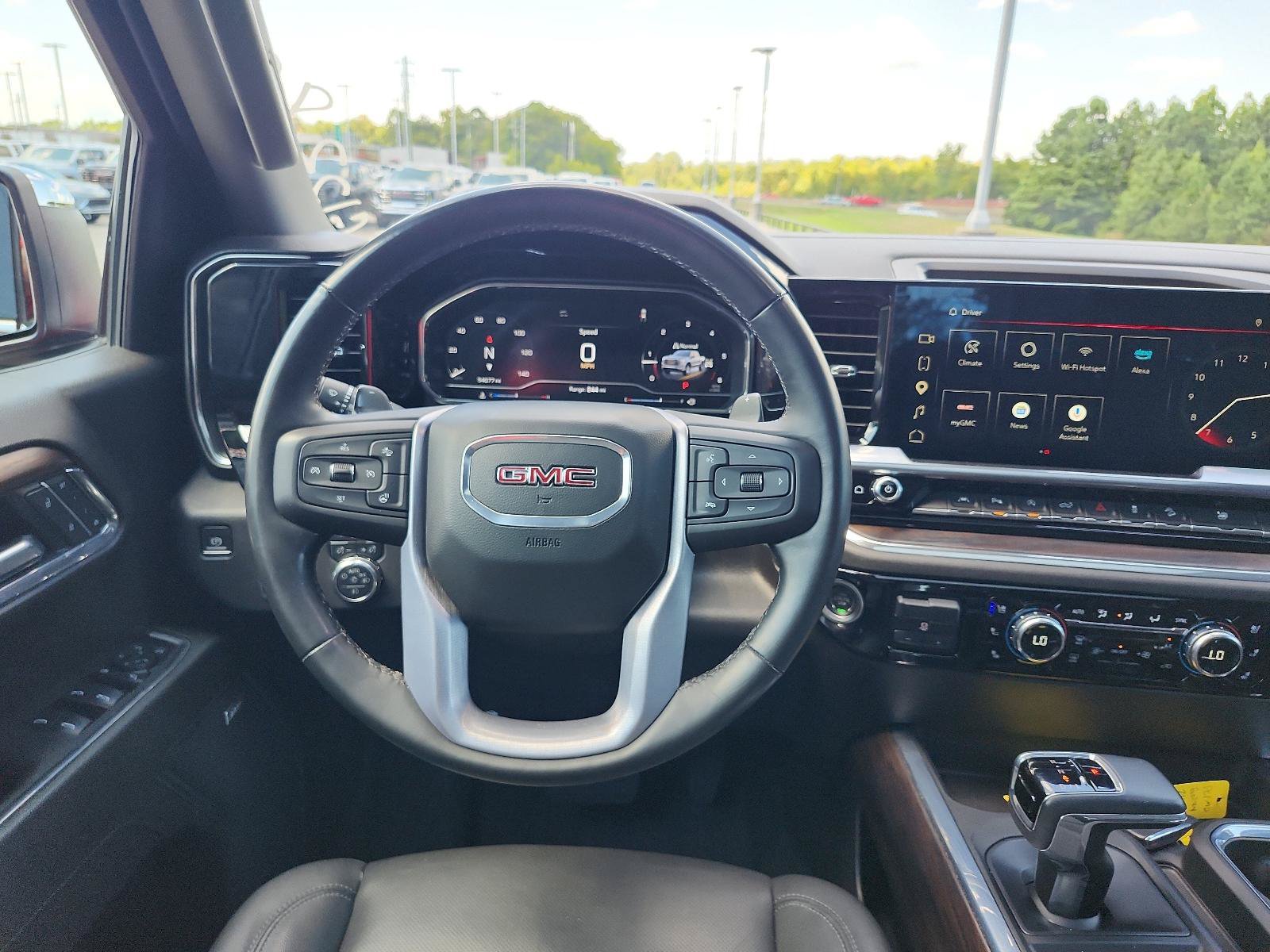 Used 2025 GMC Sierra 1500 SLT w/ SLT Premium Plus Package AWD/4WD image 17