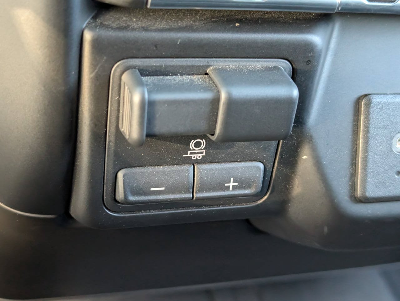 Used 2021 Chevrolet Silverado 1500 RST AWD/4WD image 20