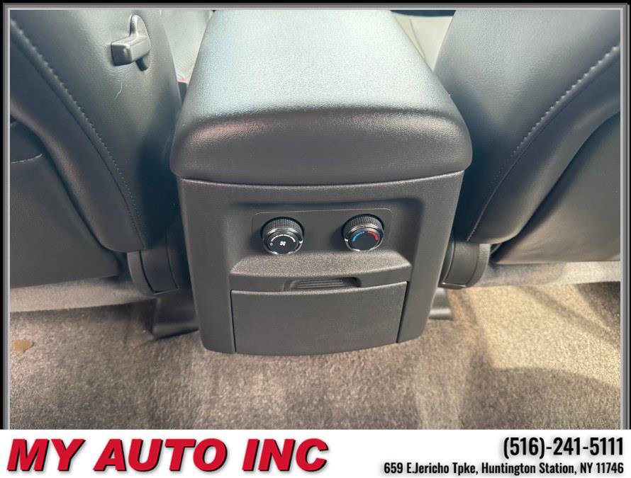 Used 2012 Nissan Pathfinder Silver image 13