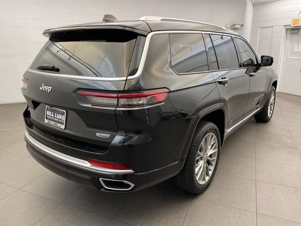 Certified 2023 Jeep Grand Cherokee L Summit w/ Luxury Tech Group V RWD image 5