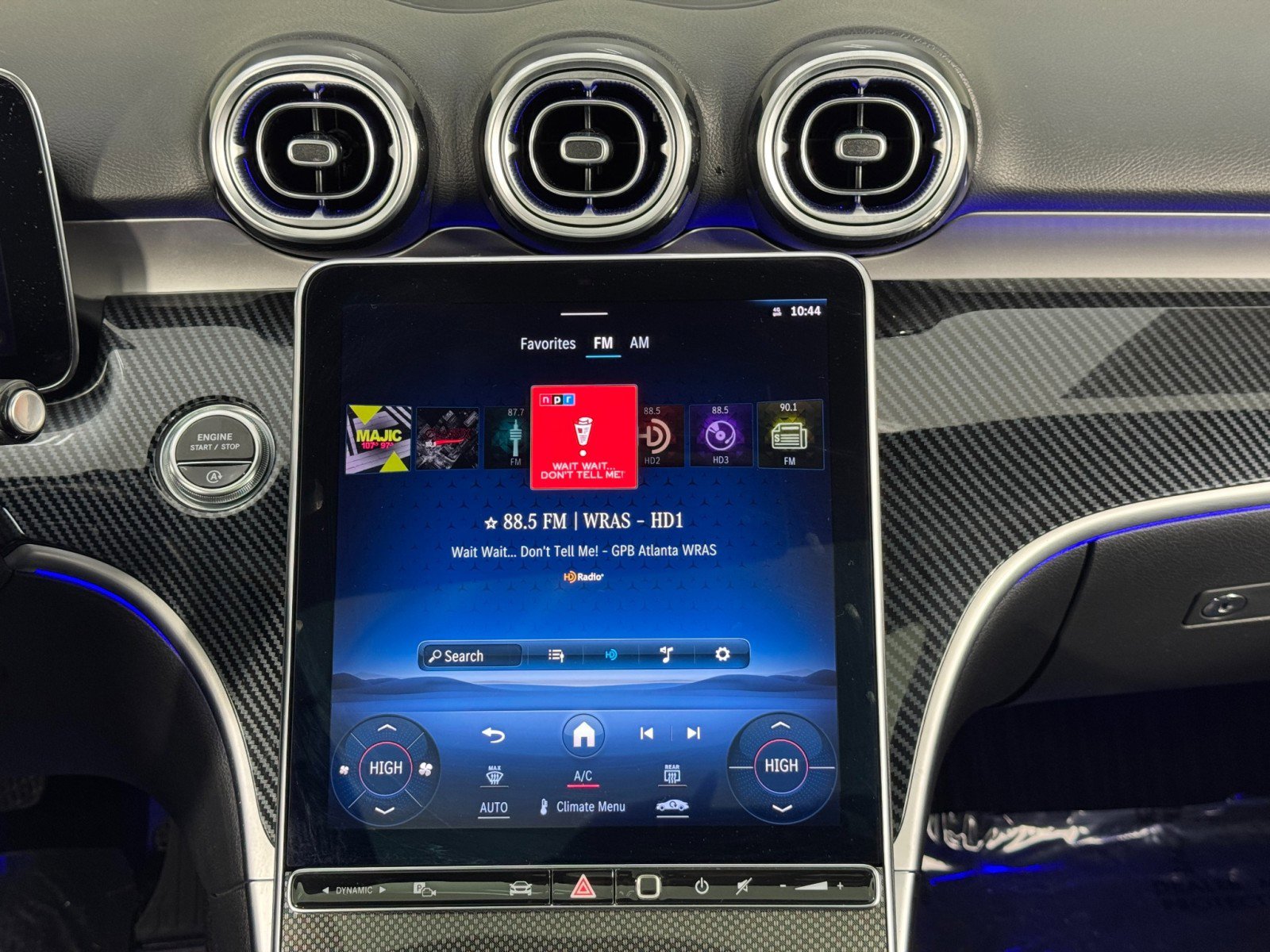 Used 2022 Mercedes-Benz C 300 4MATIC Sedan w/ Exclusive Trim Package image 26