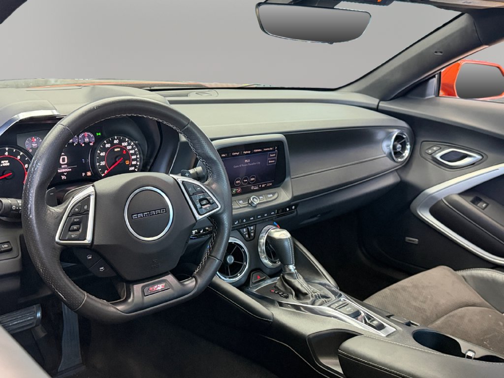 Used 2022 Chevrolet Camaro SS RWD image 16