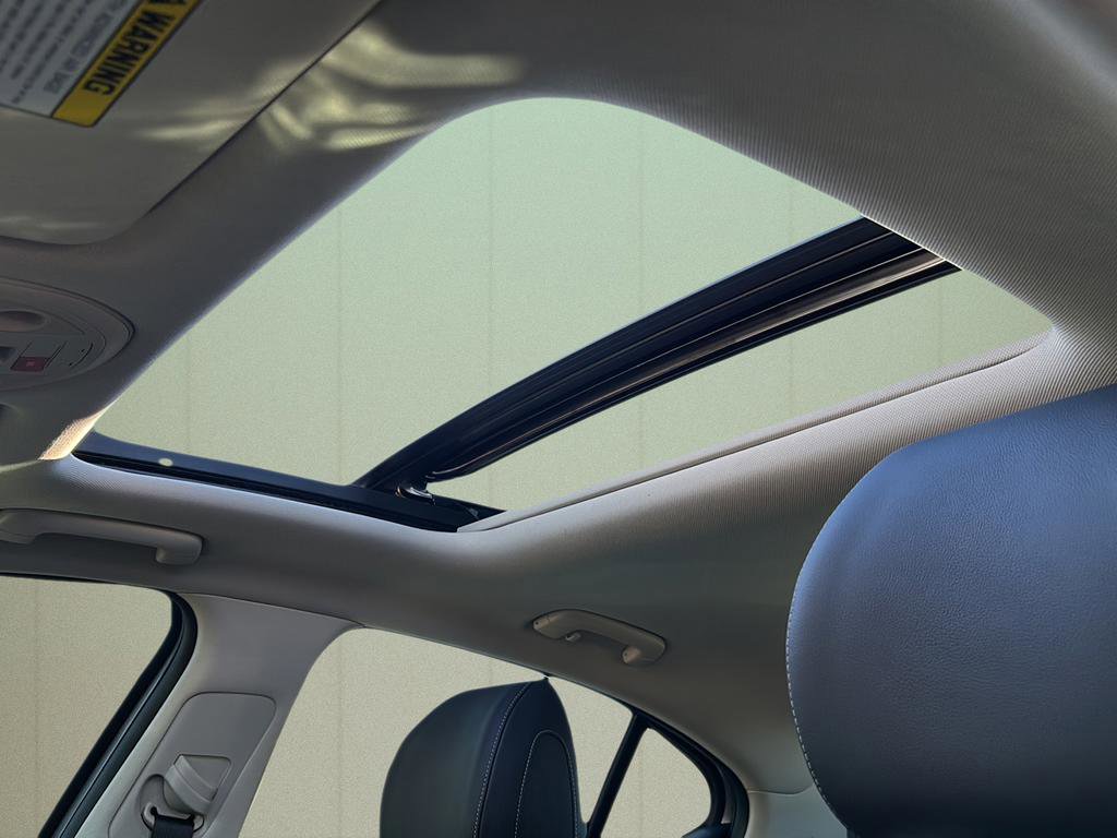 Certified 2026 Genesis G70 2.5T Prestige image 36