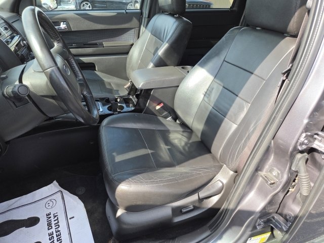 Used 2011 Ford Escape Limited w/ 302A Rapid Spec Order Code AWD/4WD image 13
