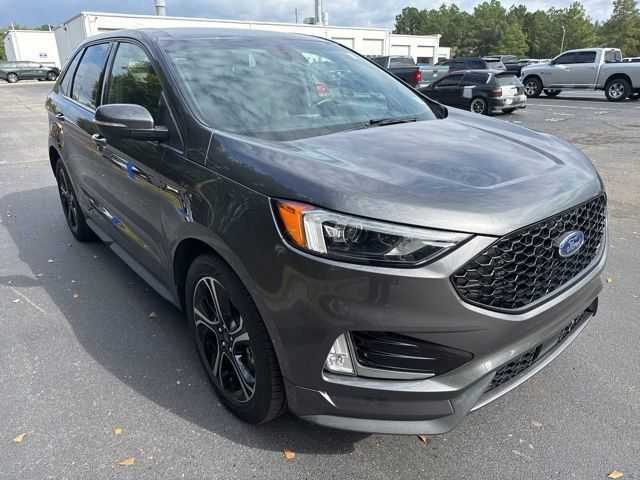 Used 2020 Ford Edge ST image 7