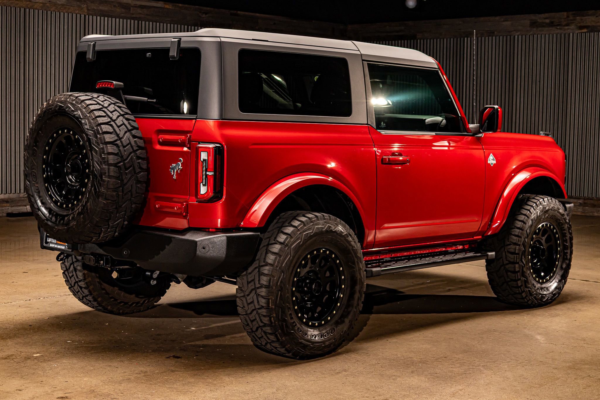 Used 2021 Ford Bronco Outer Banks image 9