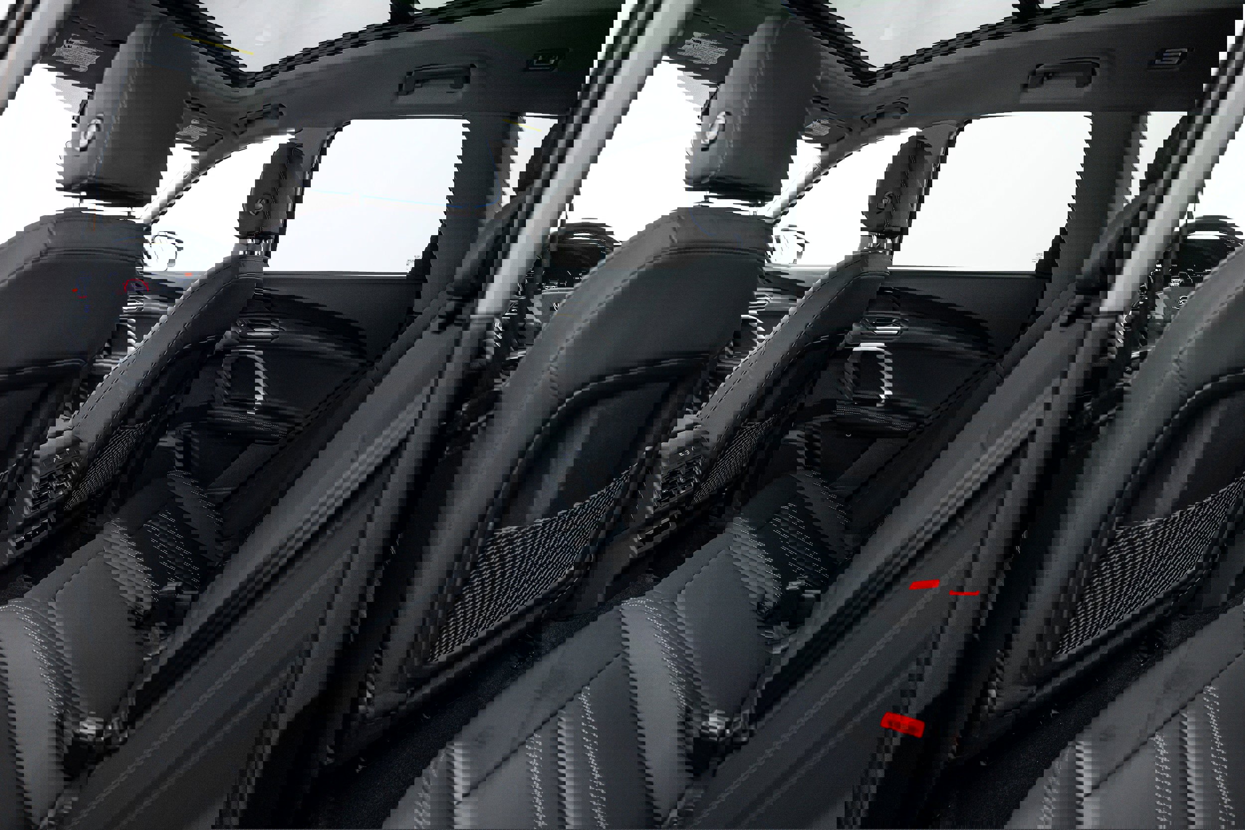 Certified 2025 Audi Q5 Premium w/ Convenience Package image 17