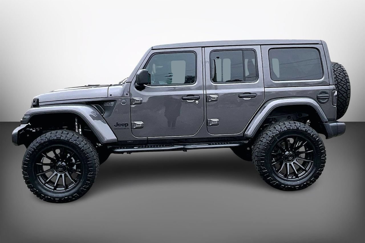New 2026 Jeep Wrangler Unlimited Sahara AWD/4WD image 5