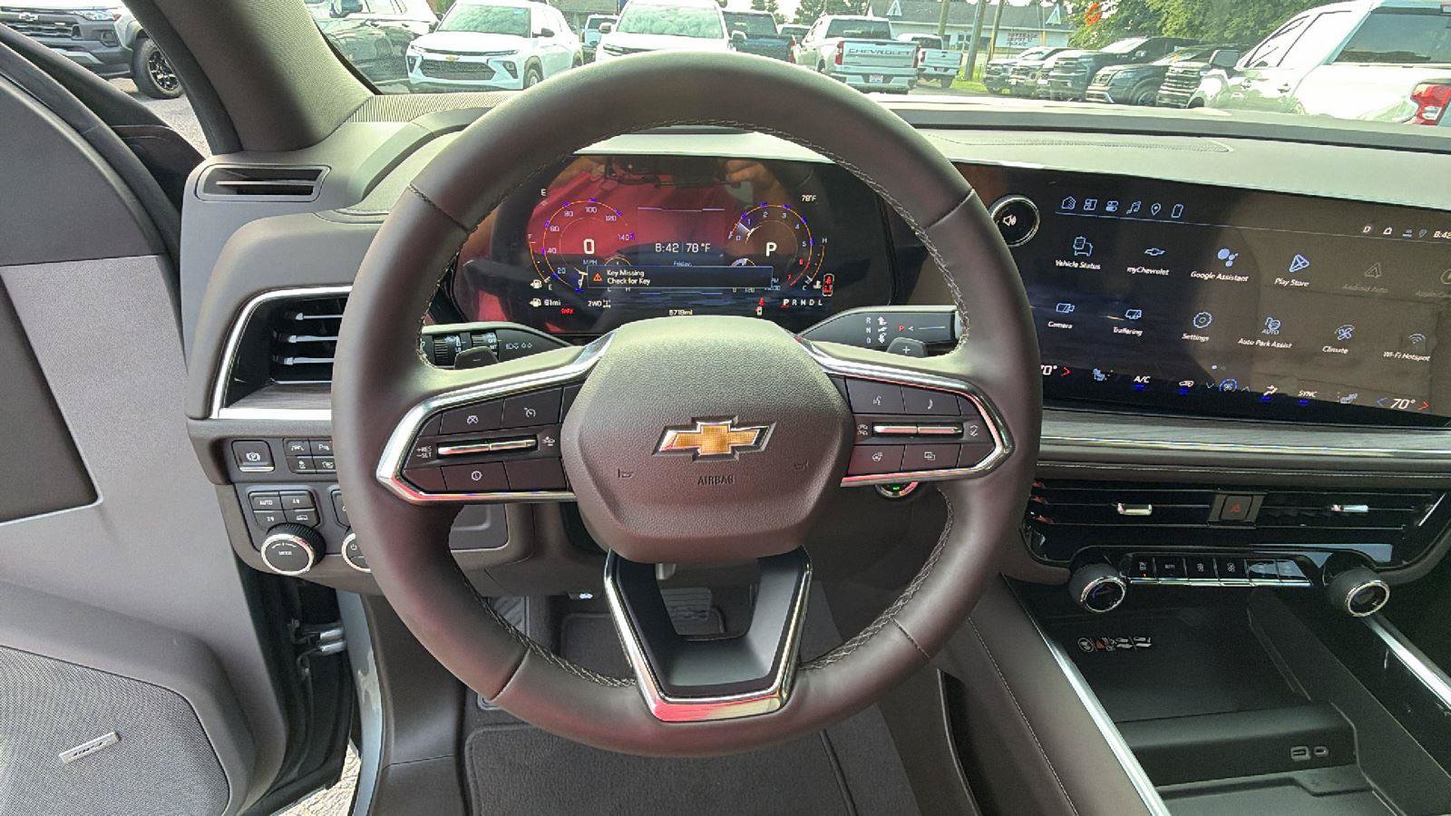 New 2026 Chevrolet Suburban LT w/ Comfort Package AWD/4WD image 21