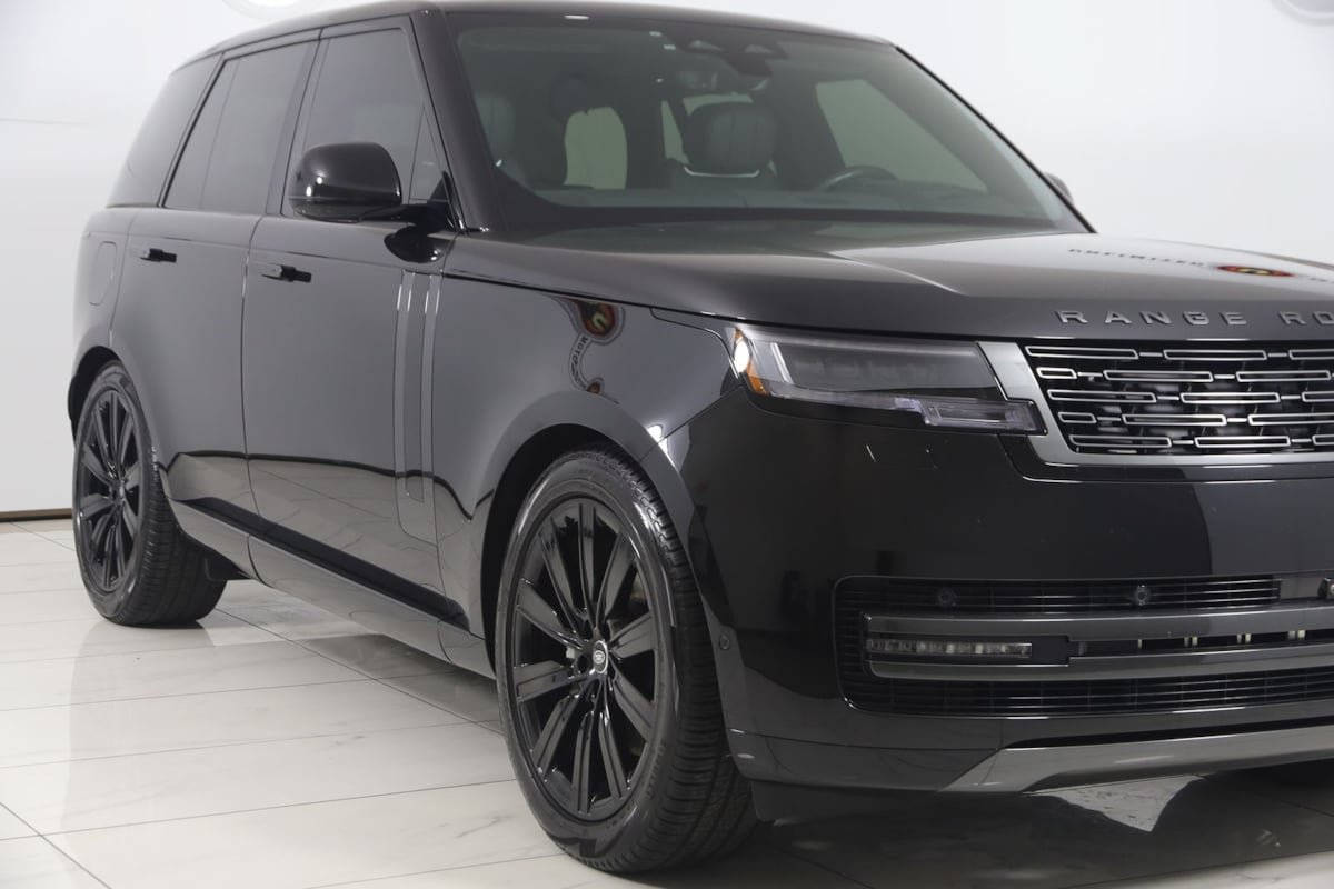 Used 2025 Land Rover Range Rover SE AWD/4WD image 47