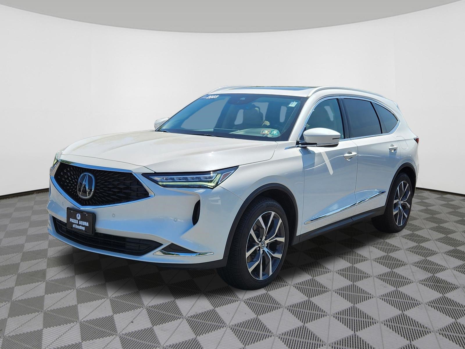 Certified 2023 Acura MDX w/ Technology Package AWD/4WD image 2