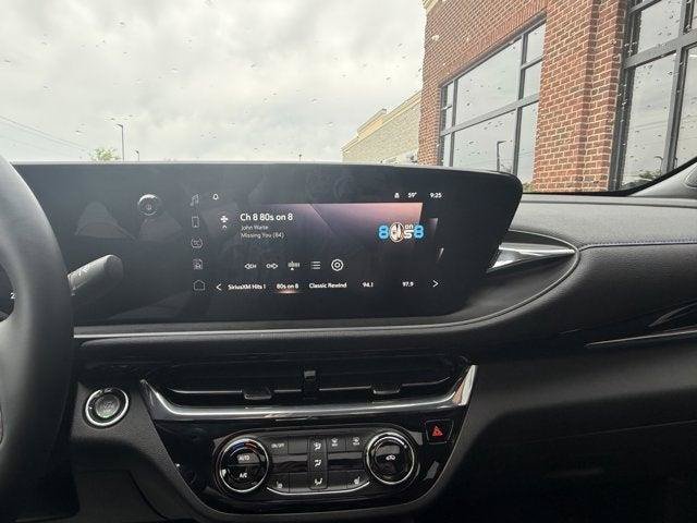 Used 2025 Buick Envista Sport Touring w/ Convenience I Package FWD image 25