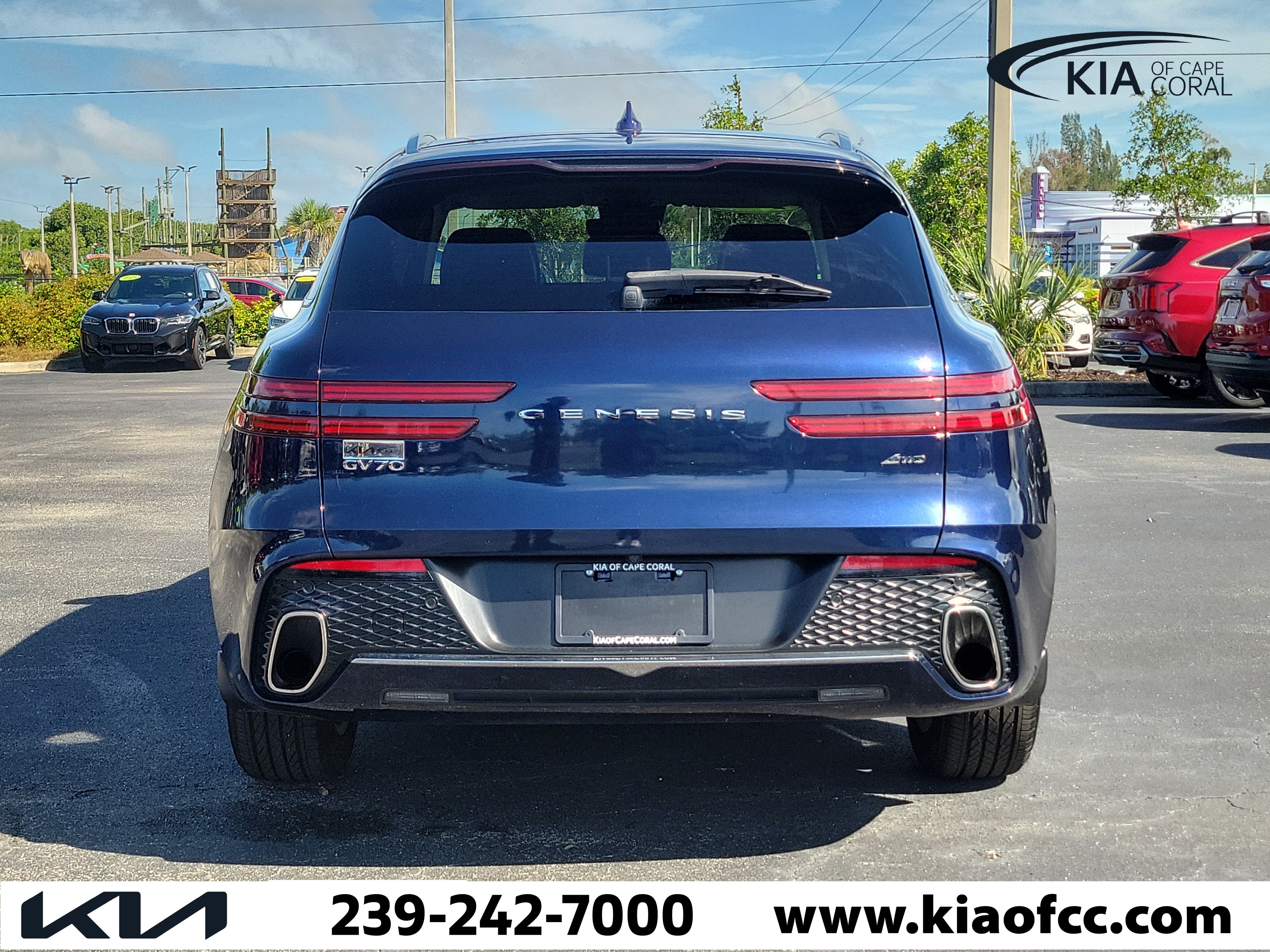 Used 2023 Genesis GV70 2.5T AWD/4WD image 5