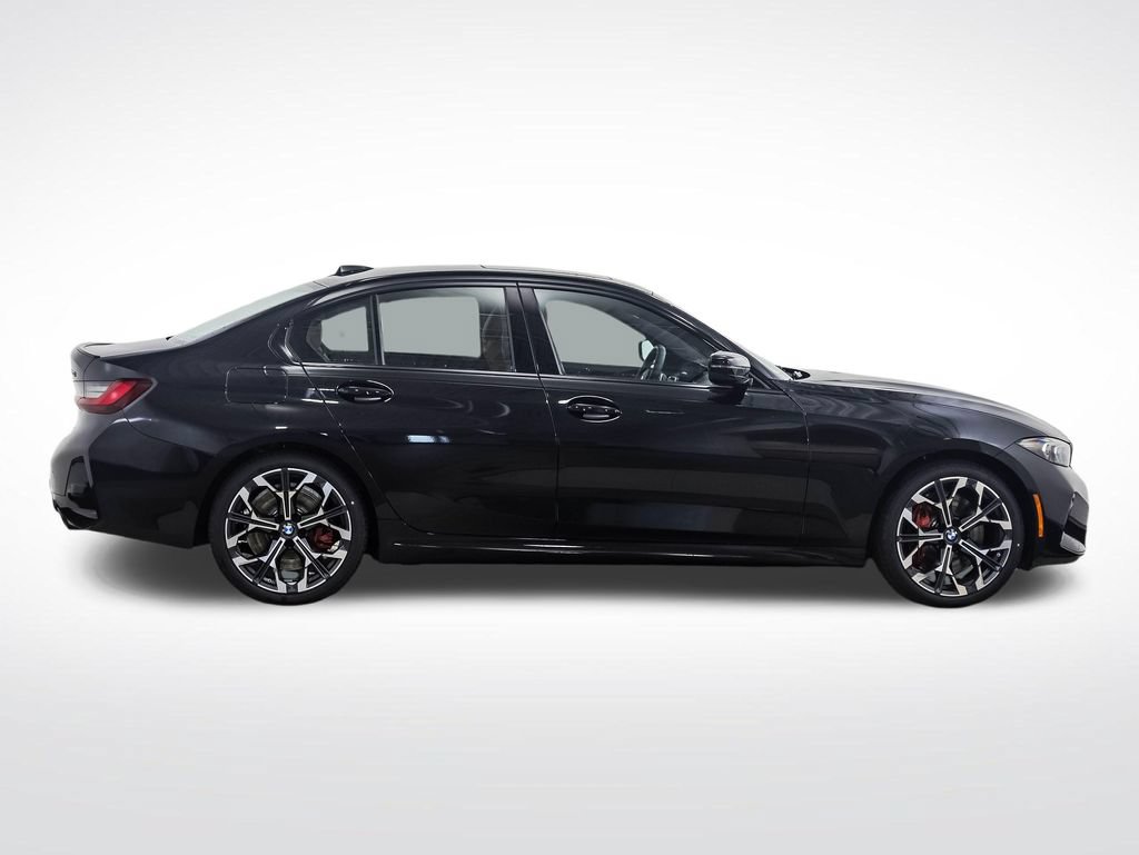 Used 2026 BMW 330i xDrive Sedan w/ M Sport Package AWD/4WD image 6