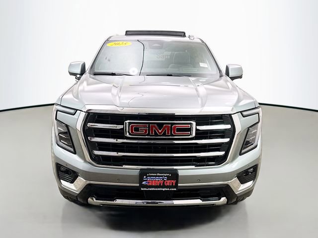 Used 2025 GMC Yukon Elevation w/ Elevation Premium Package image 2