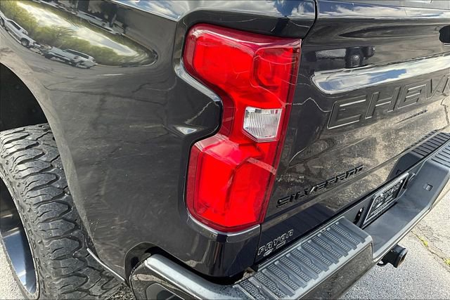 Used 2022 Chevrolet Silverado 1500 LT Trail Boss w/ Convenience Package II image 24