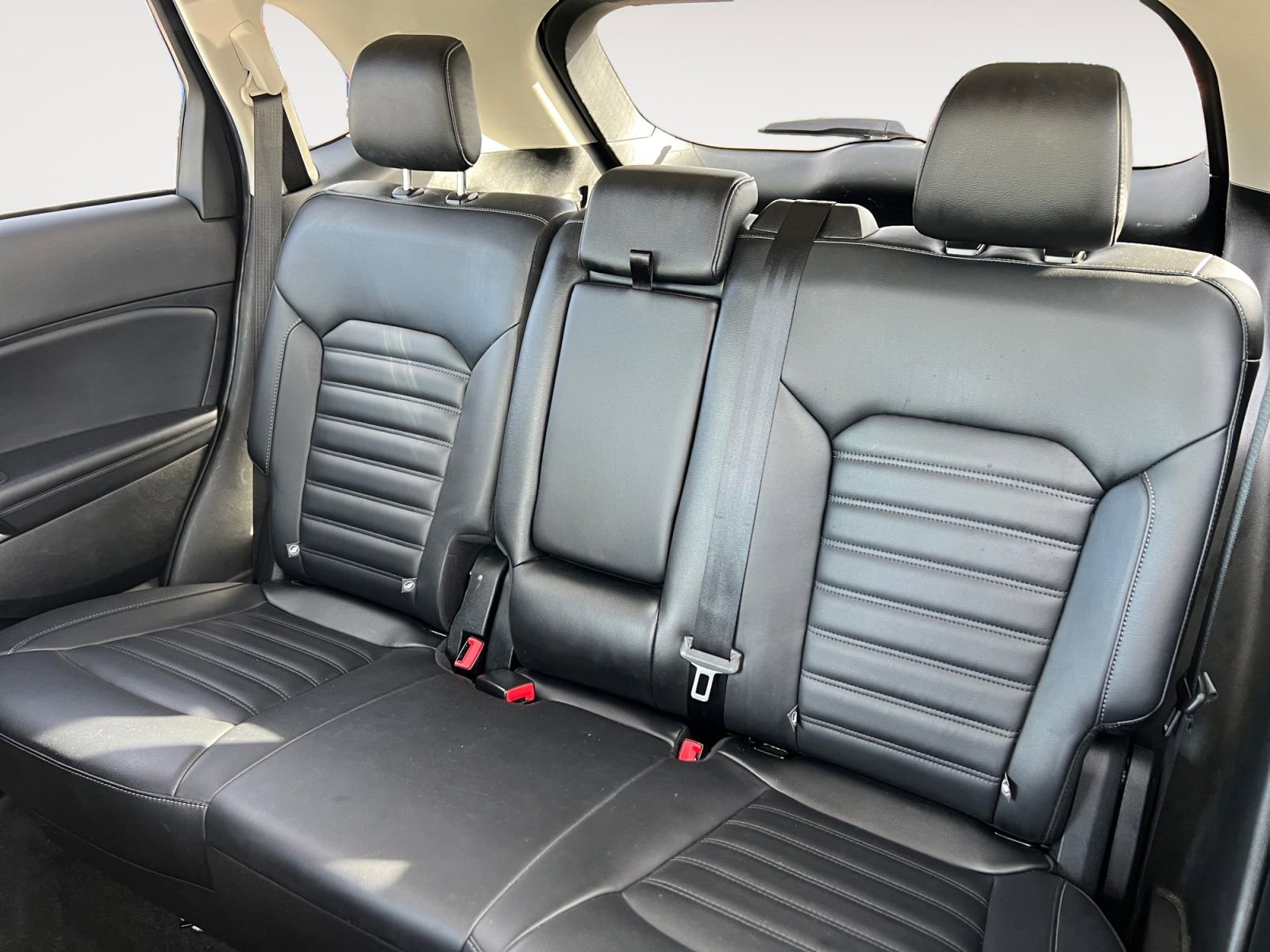 Used 2022 Ford Edge SEL w/ Convenience Package AWD/4WD image 13