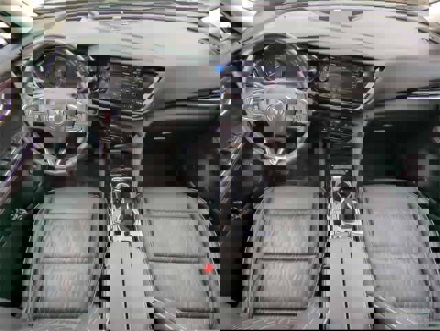 Used 2021 Buick Envision Avenir image 16