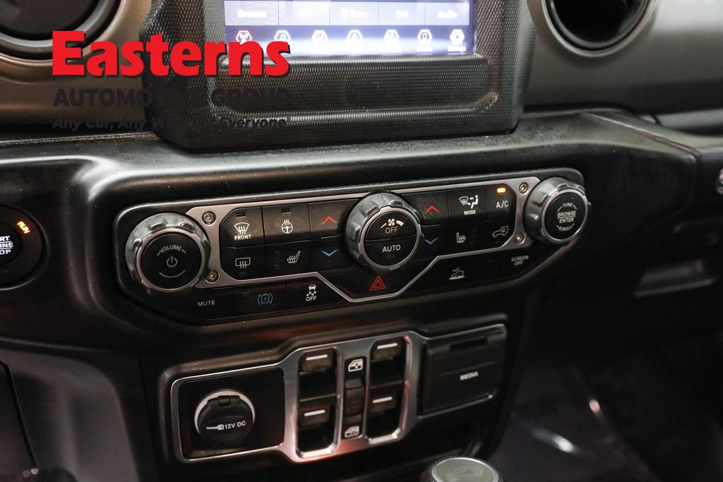 Used 2023 Jeep Wrangler Unlimited w/ Cold Weather Group AWD/4WD image 20