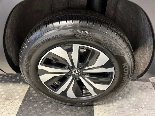 Certified 2024 Volkswagen Atlas SE image 15