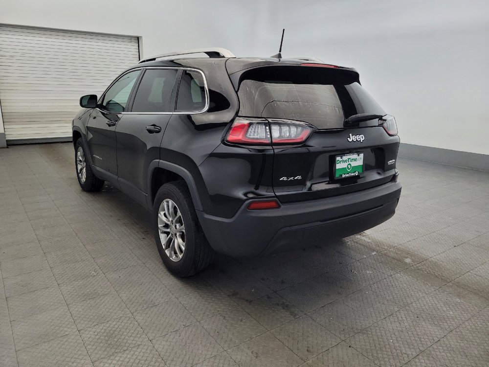 Used 2020 Jeep Cherokee Latitude Plus w/ Cold Weather Group AWD/4WD image 5