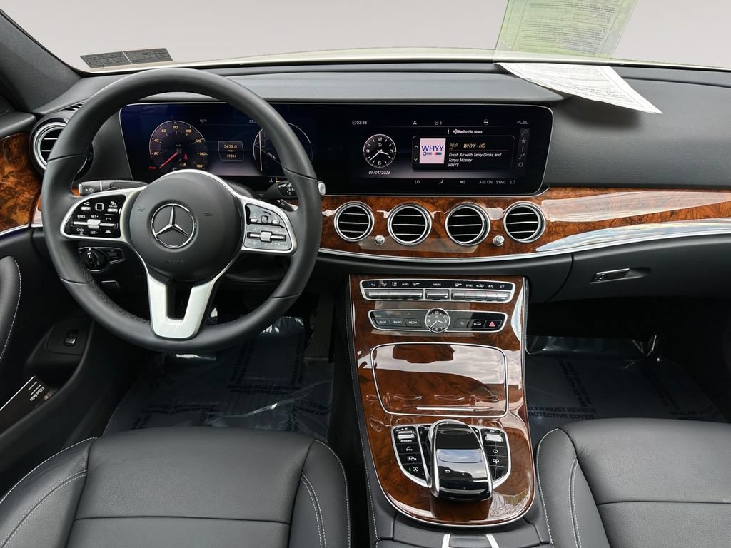 Used 2019 Mercedes-Benz E 300 4MATIC image 10