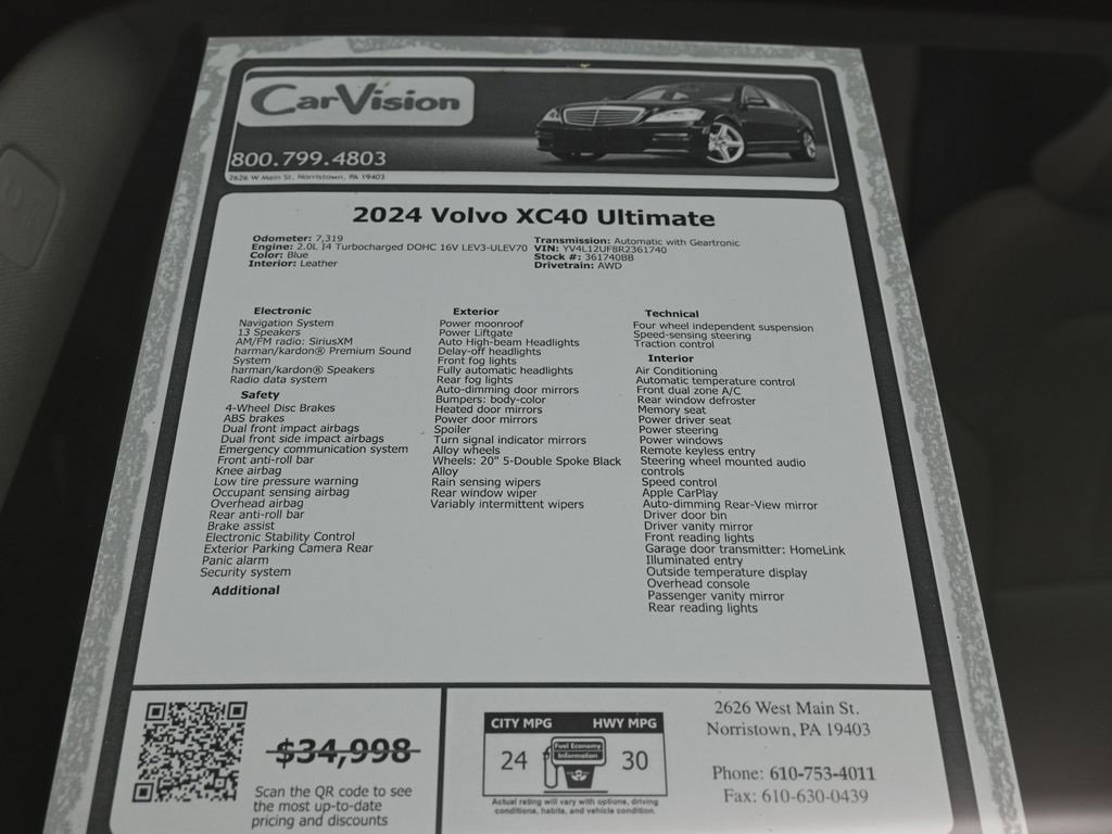 Used 2024 Volvo XC40 B5 Ultimate w/ Protection Package image 37