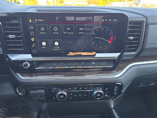 New 2026 GMC Sierra 1500 Elevation w/ Preferred Package AWD/4WD image 14