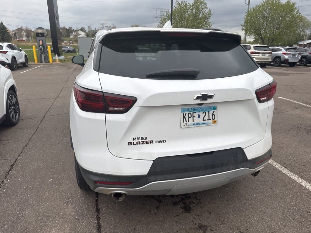 Used 2023 Chevrolet Blazer LT AWD/4WD image 34