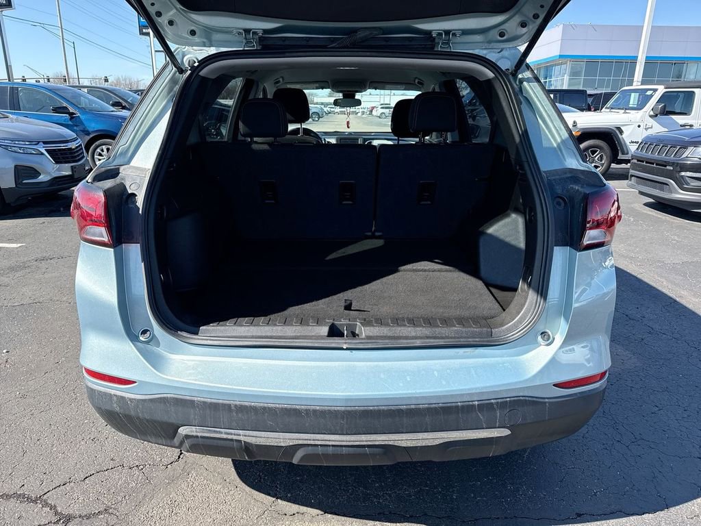 Used 2022 Chevrolet Equinox LT image 24