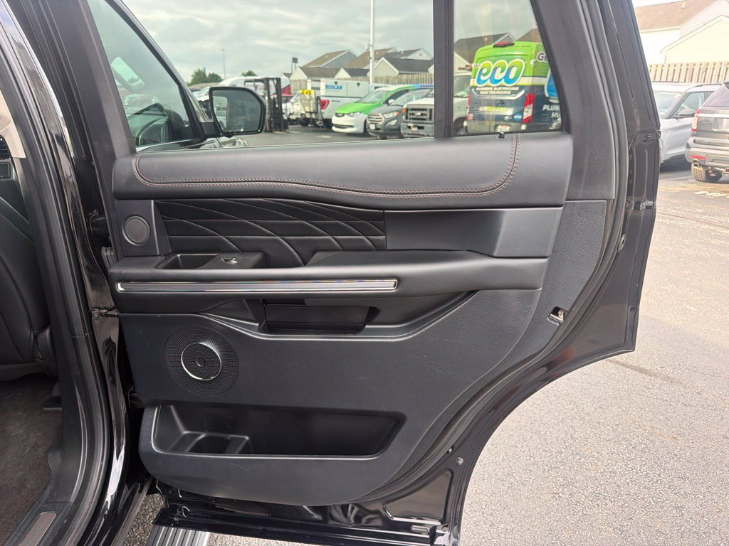 Used 2020 Ford Expedition Platinum AWD/4WD image 45