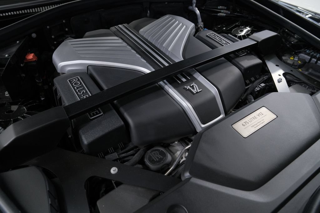 Used 2026 Rolls-Royce Phantom Sedan RWD image 87