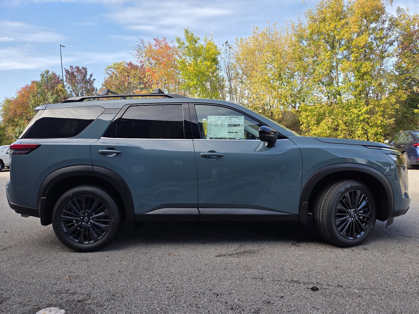 New 2026 Nissan Pathfinder SL AWD/4WD image 20