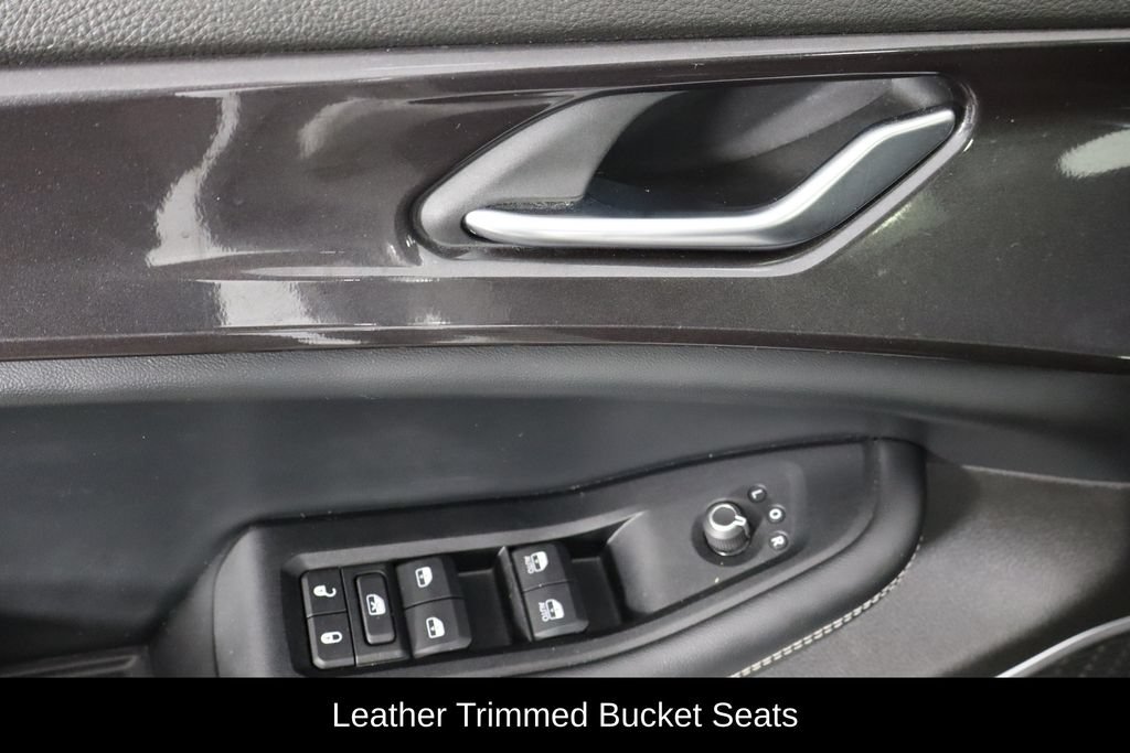 Used 2022 Jeep Grand Cherokee L Laredo AWD/4WD image 22