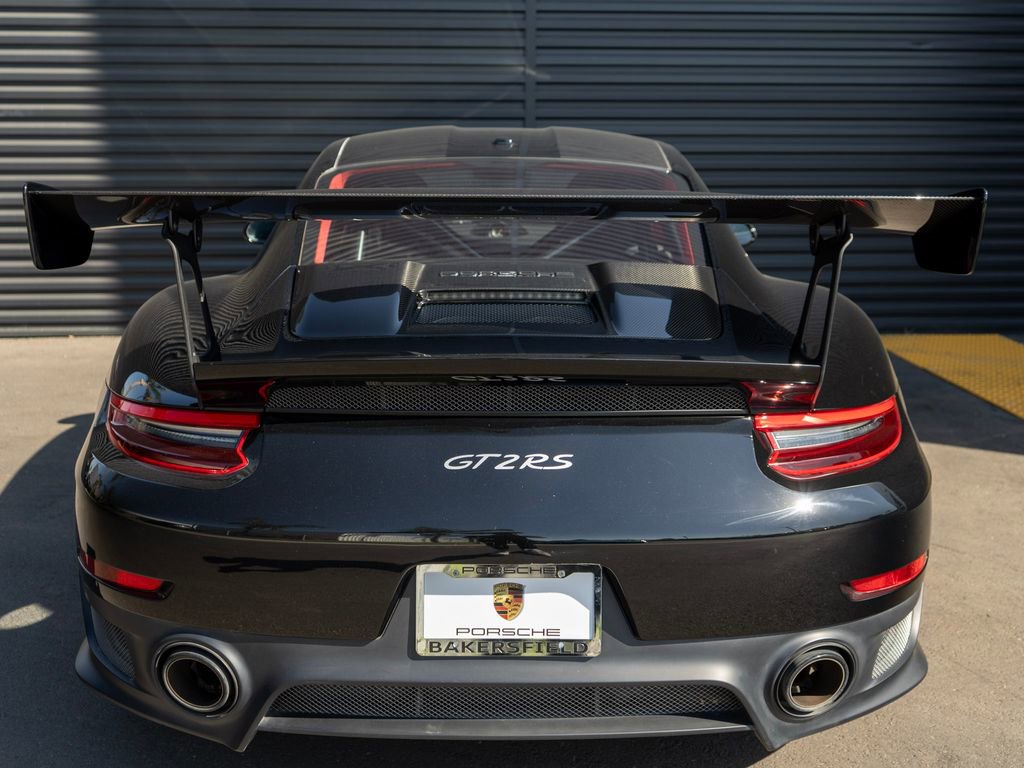 Used 2018 Porsche 911 GT2 RS image 10