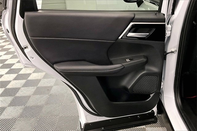 Used 2024 Mitsubishi Outlander Ralliart image 20