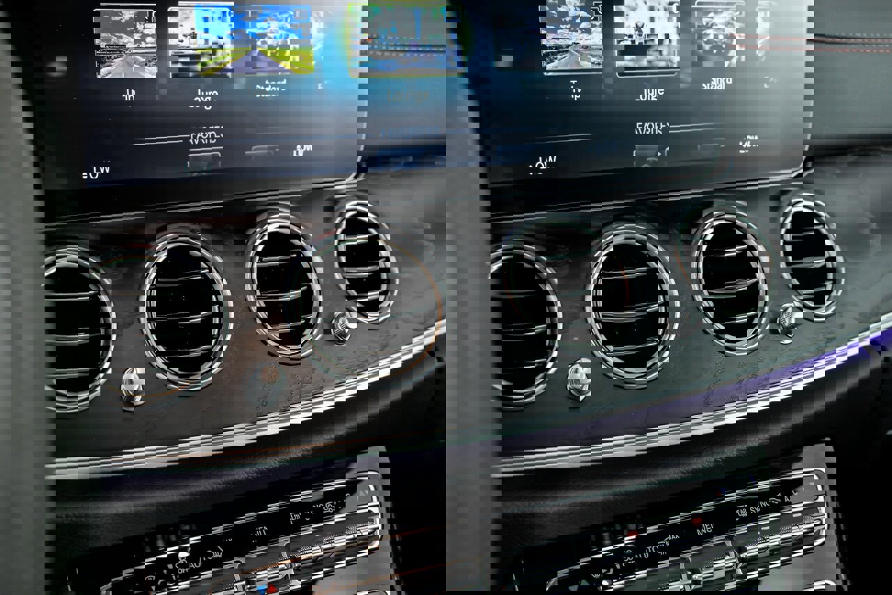 Used 2023 Mercedes-Benz E 53 AMG 4MATIC Sedan image 37