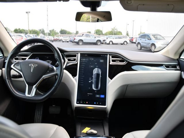 Used 2014 Tesla Model S RWD image 18