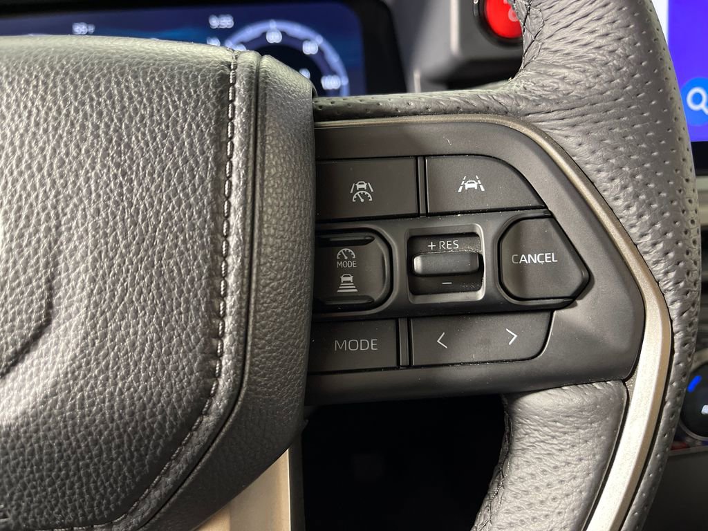 Certified 2025 Toyota Tacoma TRD Off-Road w/ TRD Off Road Premium Package AWD/4WD image 27