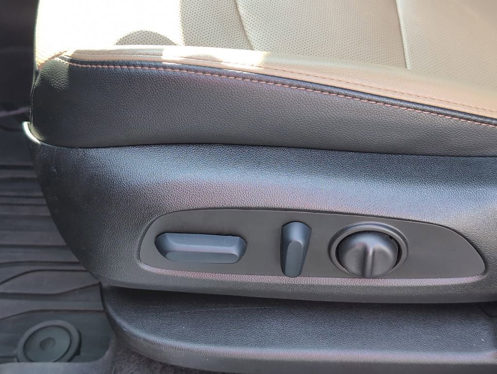 Certified 2023 Chevrolet Equinox Premier image 14