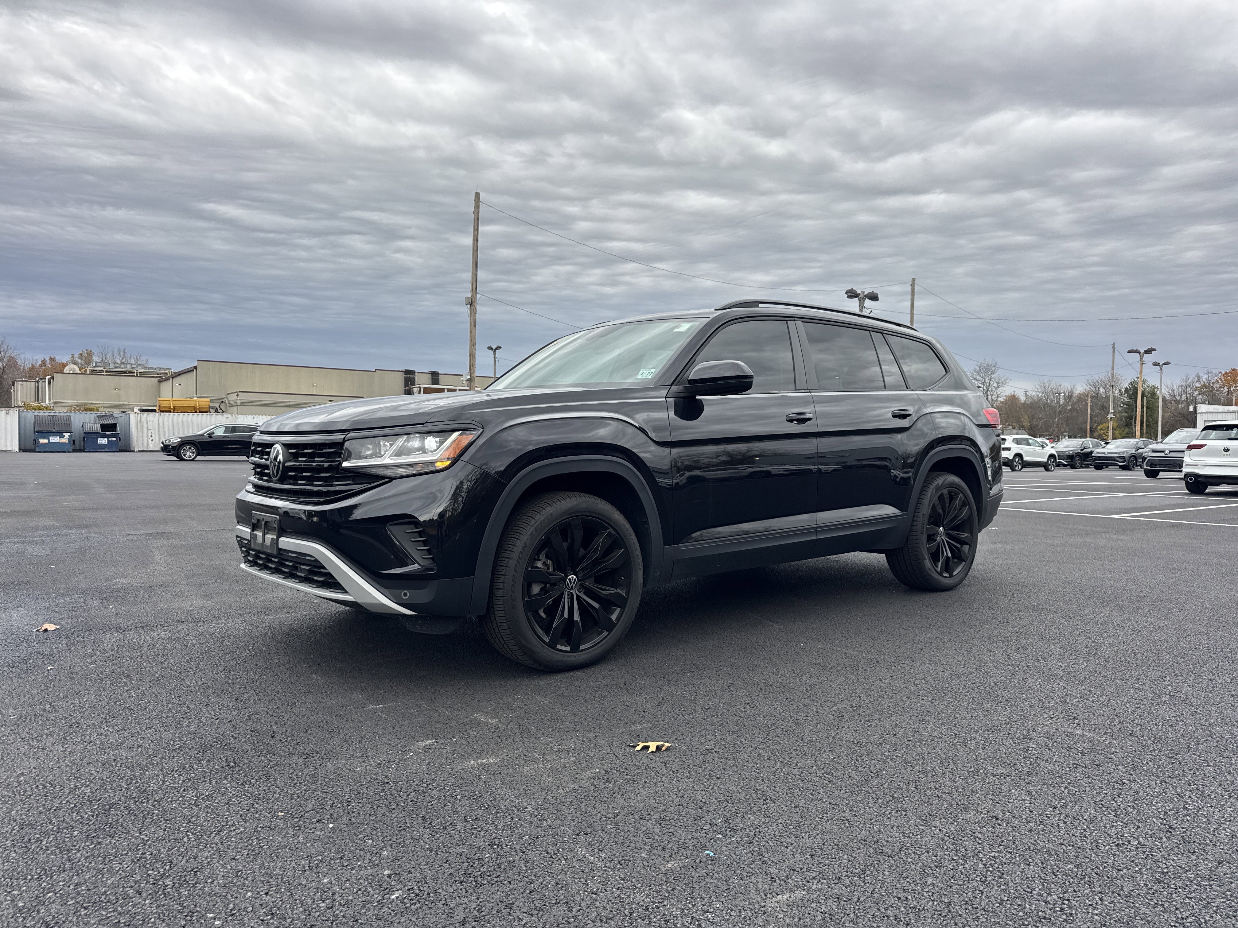Used 2022 Volkswagen Atlas SE