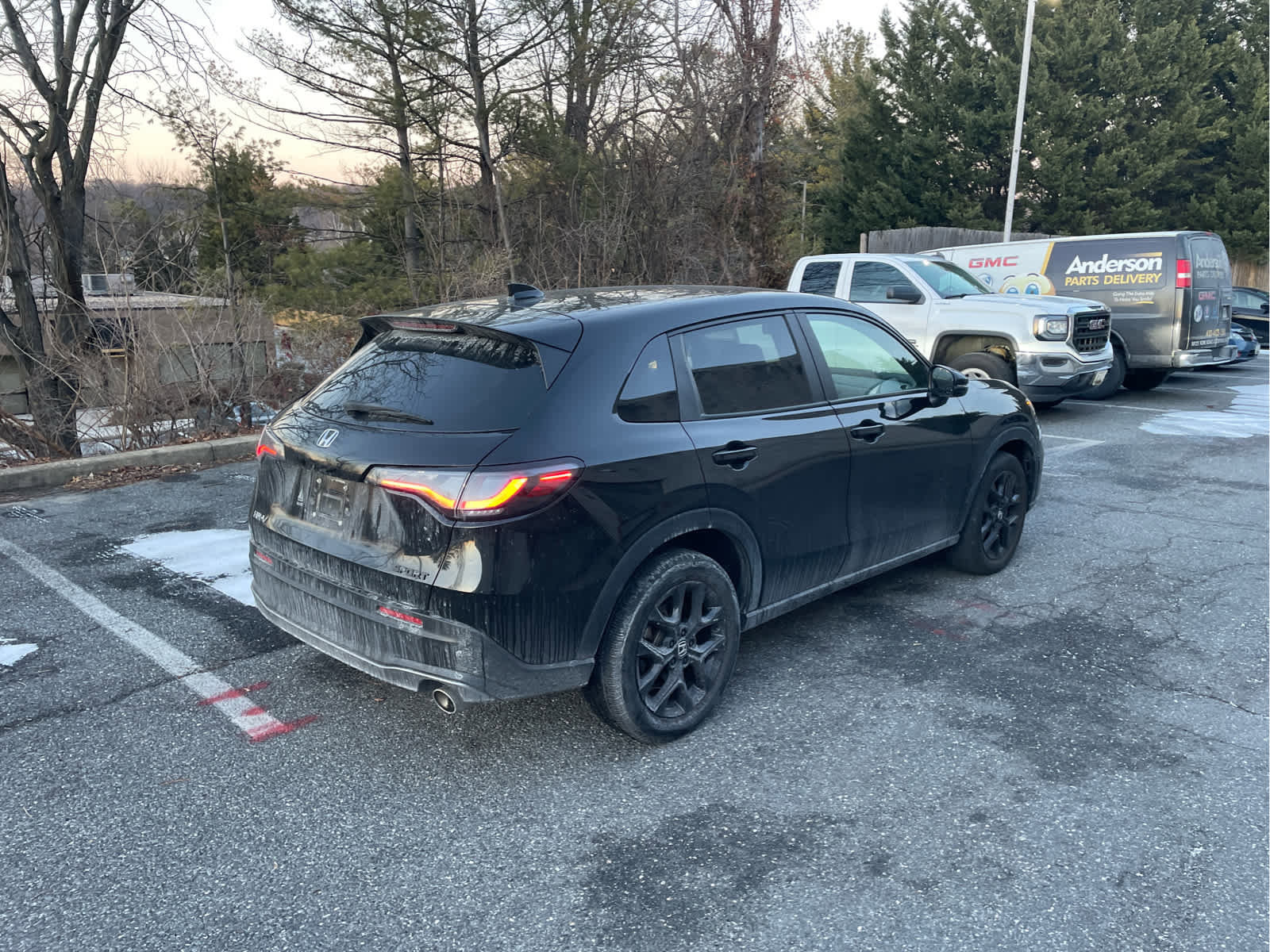 Used 2023 Honda HR-V Sport image 3