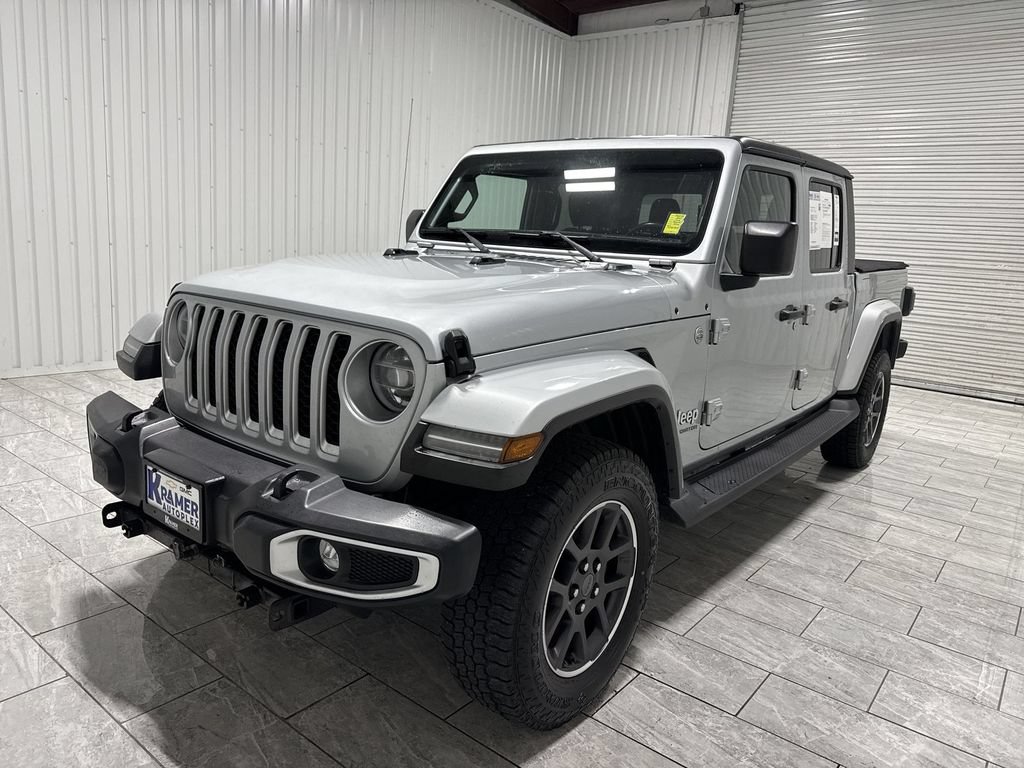 Used 2022 Jeep Gladiator Overland w/ Popular Equipment Package AWD/4WD image 1