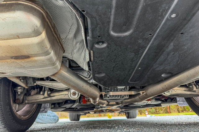 Used 2011 Rolls-Royce Ghost image 99