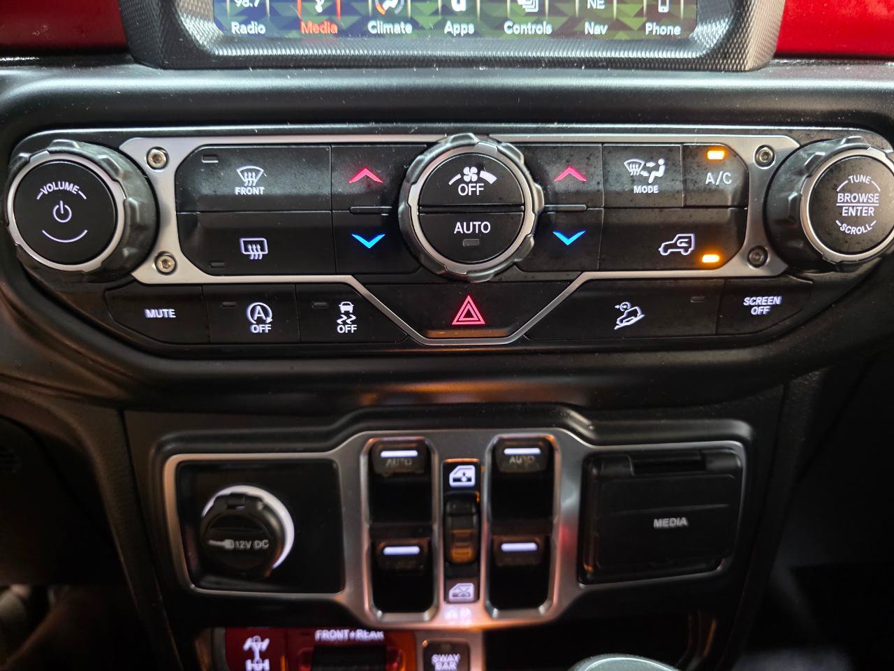 Used 2019 Jeep Wrangler Unlimited Rubicon AWD/4WD image 33