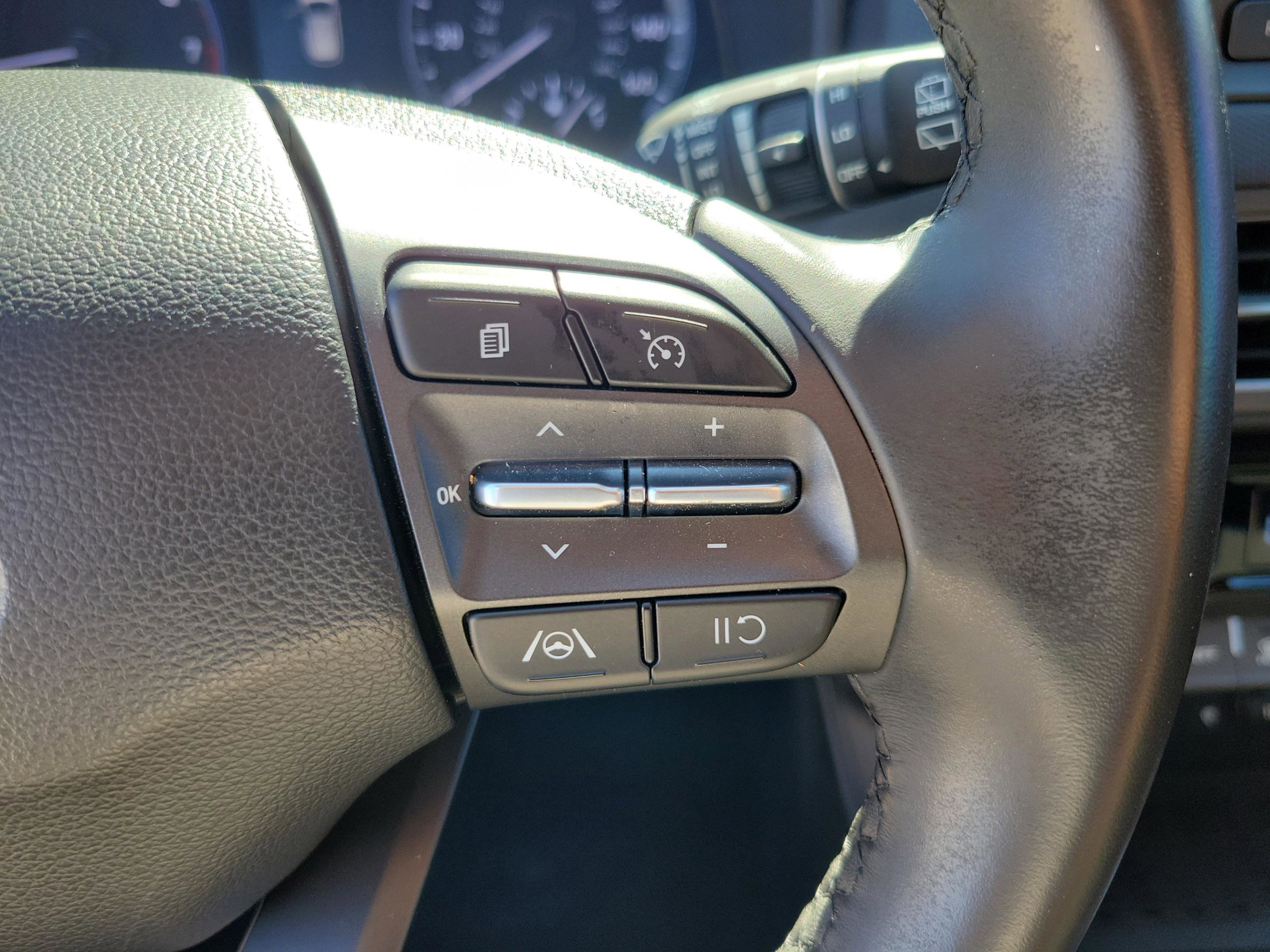 Certified 2022 Hyundai Kona SEL w/ Convenience Package image 19