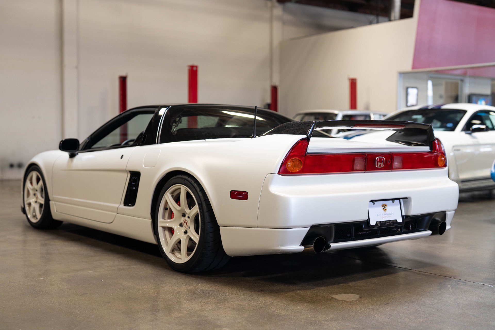 Used 2003 Acura NSX T image 8