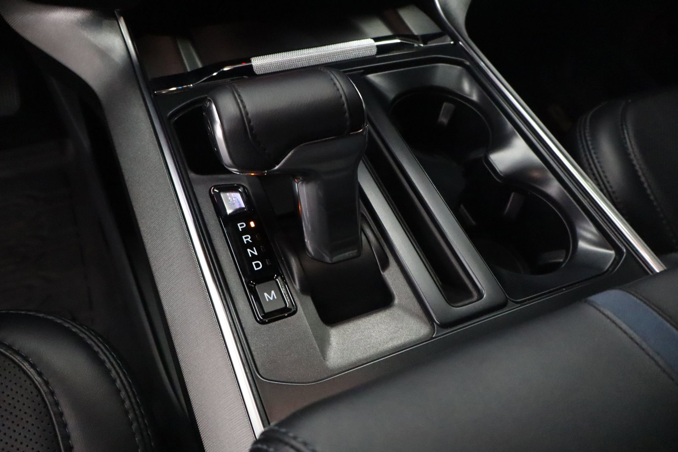 Certified 2024 Ford F150 Platinum image 18